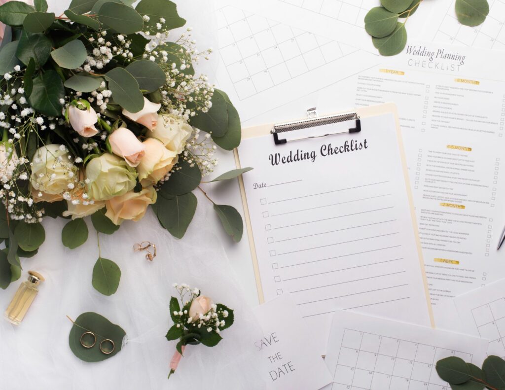 Wedding planning calendar with rings and bouquet - Caribbean wedding planning